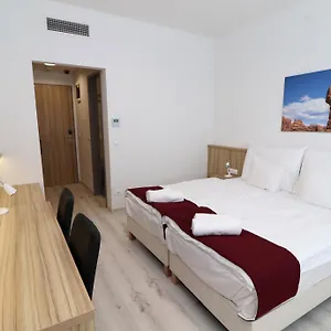 hotellátogatás